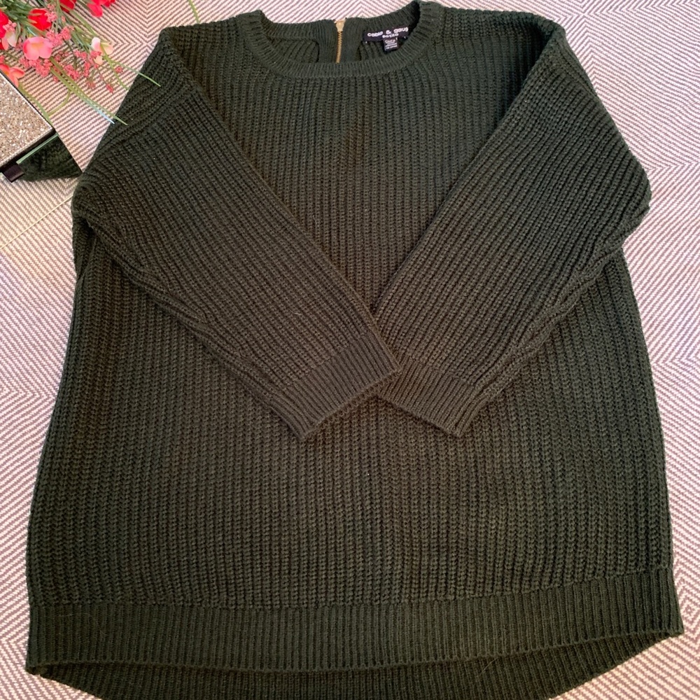 Cable & Gauge petite Olive Sweater
